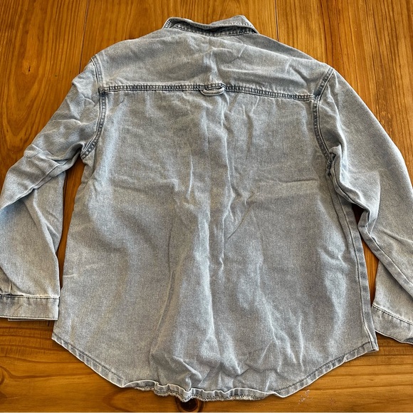 Women's Jean Button Down Denim Shirt Jacket - Picture 2 of 5